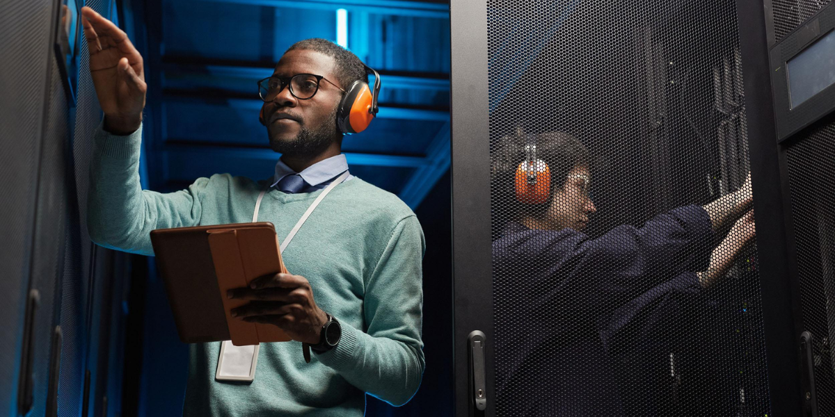 Maintenance prédictive data center : pourquoi l&rsquo;œil humain reste le meilleur capteur